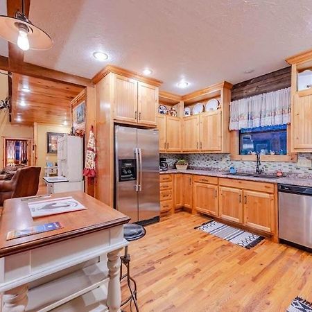 Mountain Fork Lodge Free Wifi Broken Bow Bagian luar foto